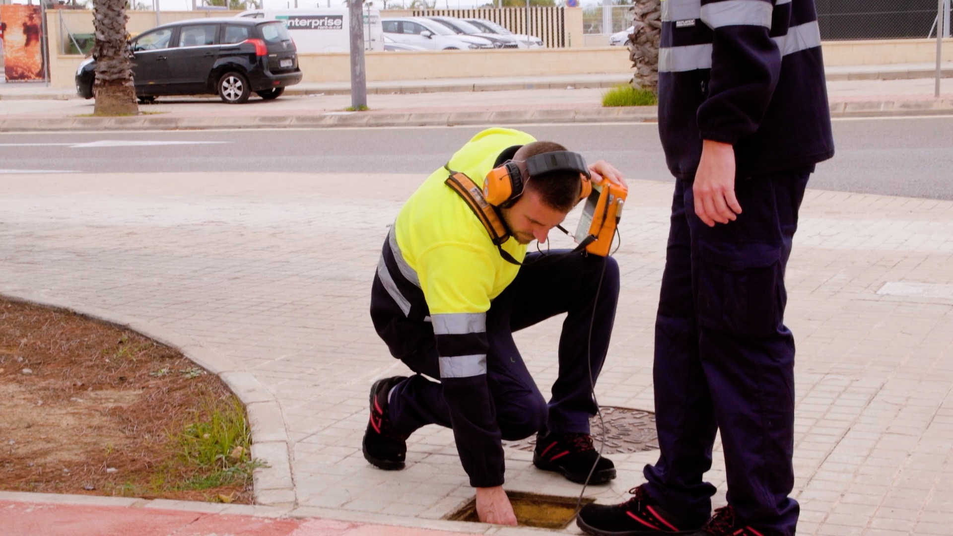 Leak in a water main illustrating global water loss challenges