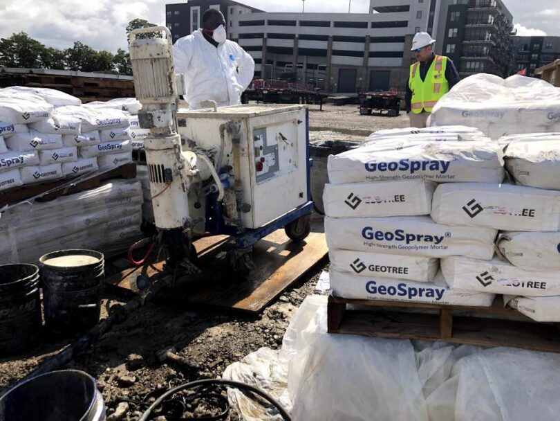 LOCTITE GeoSpray geopolymer spray-applied pipe lining installation during large-diameter sewer rehabilitation project in Nashville