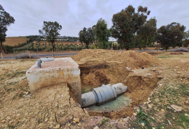 Large water transmission pipeline exposed during inspection work in Khouribga, Morocco