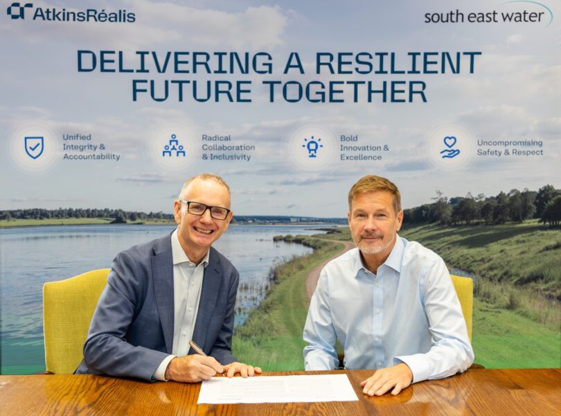 Mike McNicolas of AtkinsR&eacute;alis and John Halsall of South East Water at framework signing