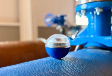 Aganova Nautilus device for pipeline condition assessment inside large-diameter water networks
