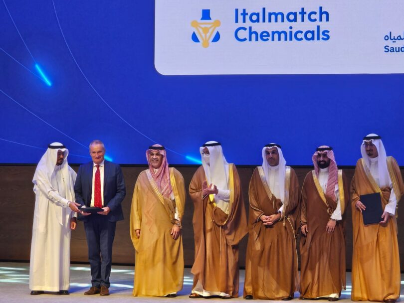 Italmatch Chemicals and Saudi Water Authority representatives at signing ceremony in Riyadh